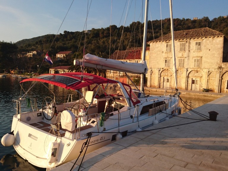 Bénéteau Oceanis 41.1 charter bareboat or captained in  Komolac