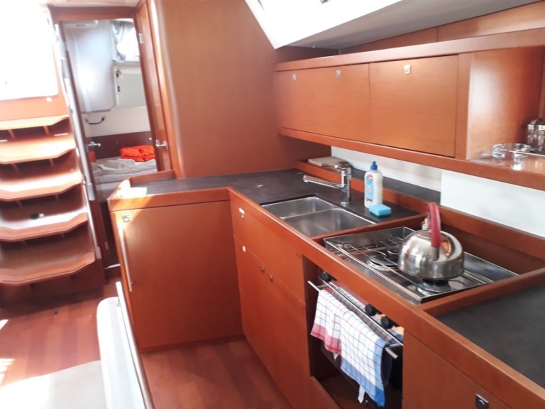Bénéteau Oceanis 45 in Split on SamBoat