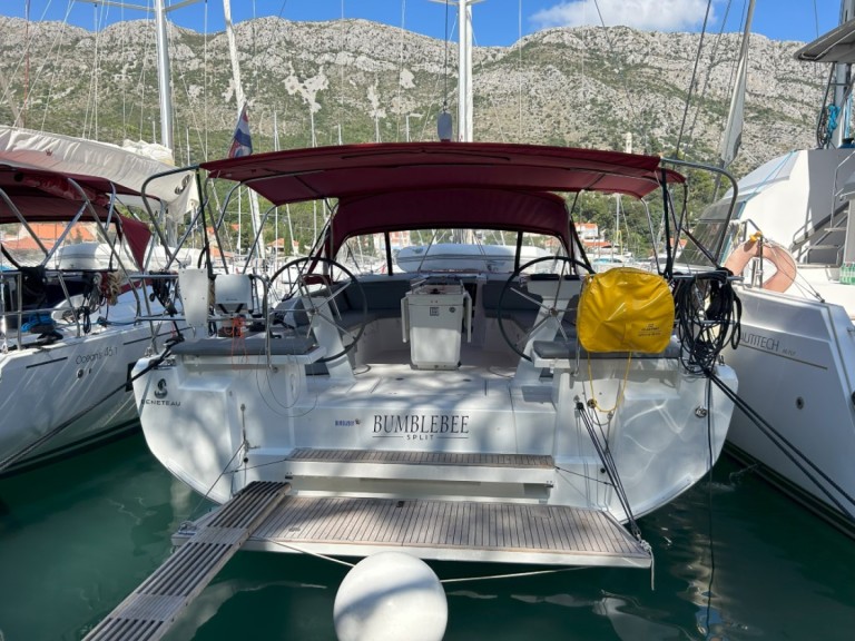 Sailboat rental with or without captain Bénéteau Split