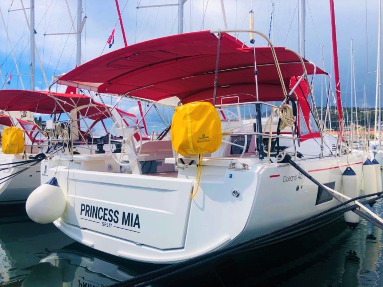 Sailboat for rent Split at the best price