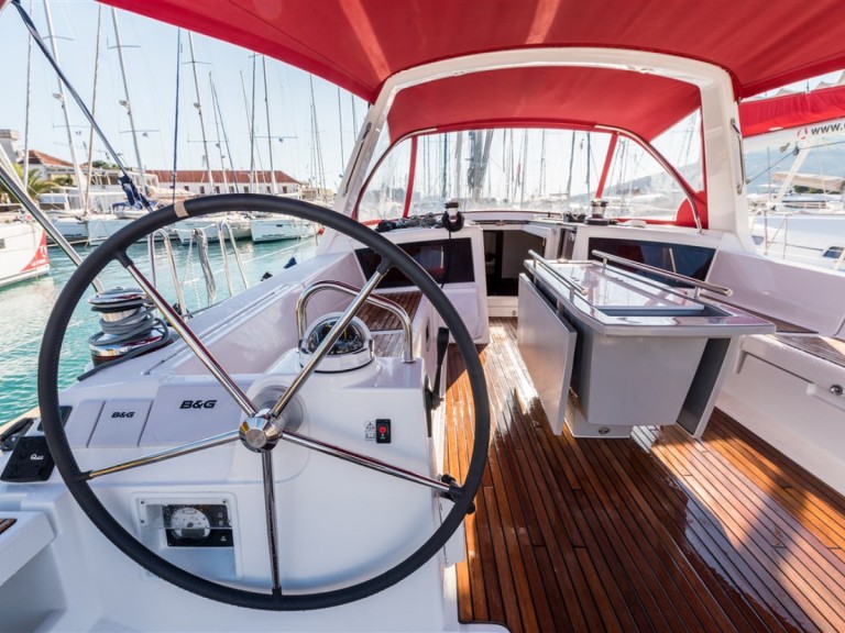 Bénéteau Oceanis 48 in Split on SamBoat