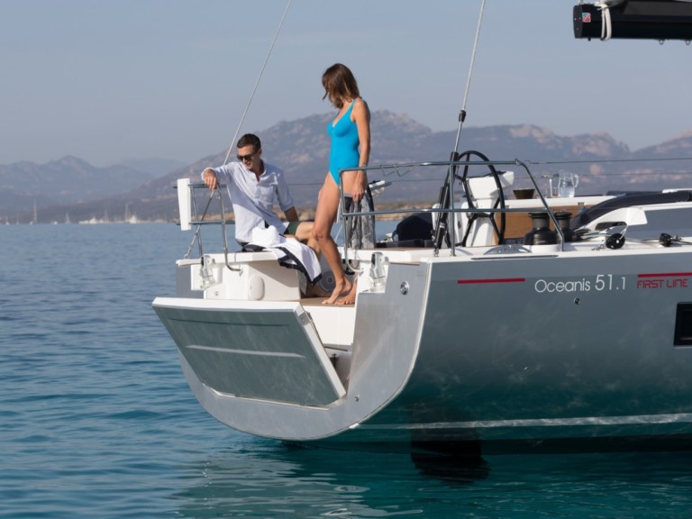 Bareboat Rental Sailboat Bénéteau with a boat licence