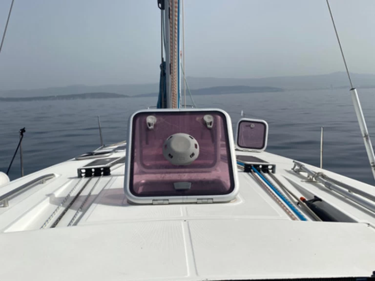 Bareboat Rental Sailboat Bénéteau with a boat licence