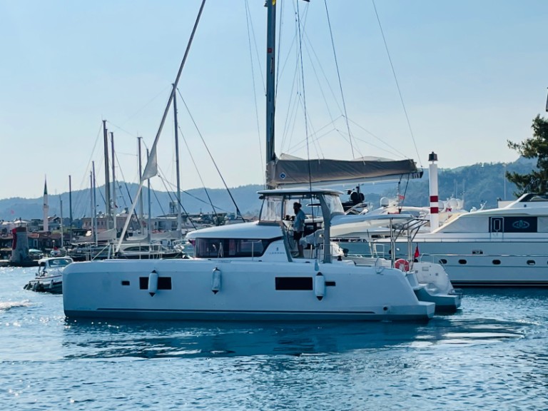 Rent a Lagoon Lagoon 42 Marmaris (district)