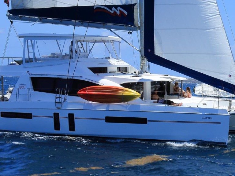 Yacht charter Oyster Pond cheap Leopard 58