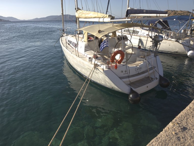 Sailboat rental with or without captain Jeanneau Páchi