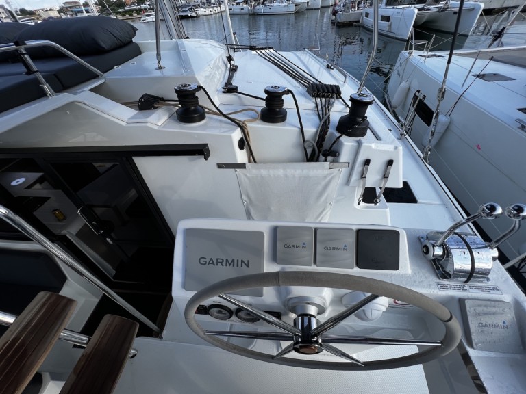Bareboat Rental Catamaran Fountaine Pajot with a boat licence