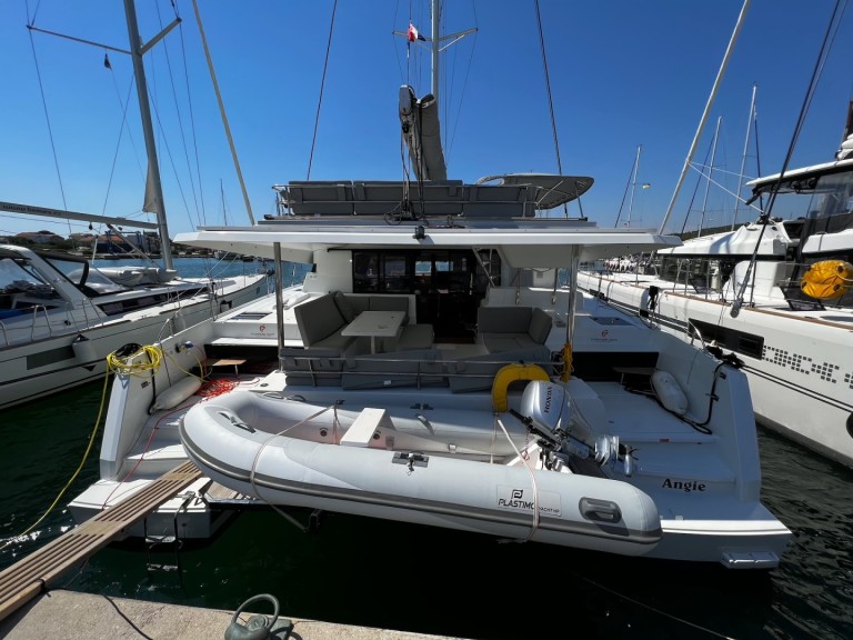 Catamaran for rent Sukošan at the best price