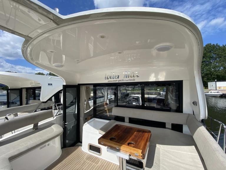 Bavaria E40 Sedan charter bareboat or captained in  Rheinsberg