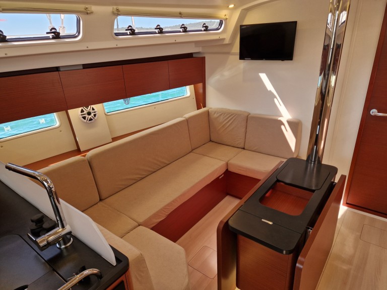 Sailboat rental with or without captain Hanse Dubrovnik