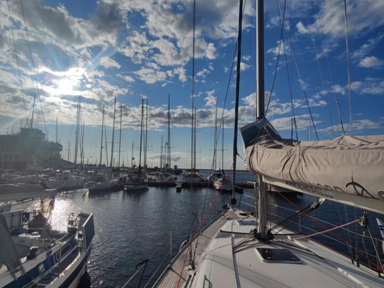 Sailboat for rent Tallinn at the best price