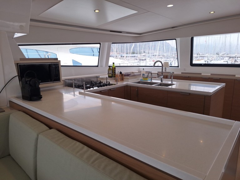 Catamaran for rent Kaštel Gomilica at the best price