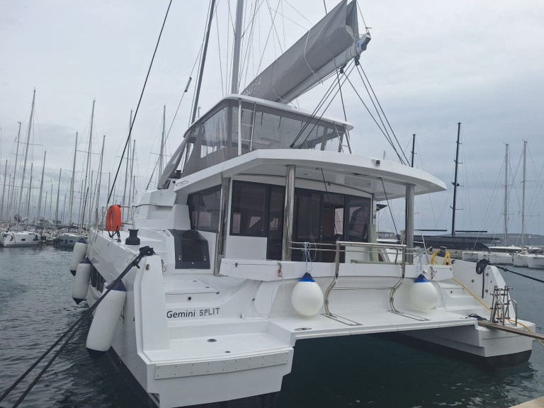 Bali Bali 5.4 charter bareboat or captained in  Kaštel Gomilica