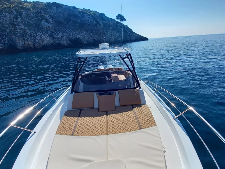 Saver Saver 330 WA charter bareboat or captained in  Castro Marina