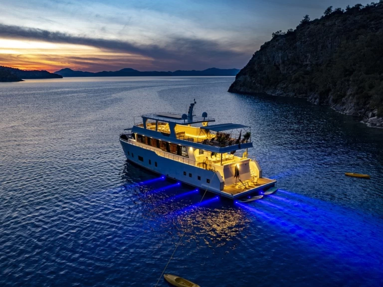 Yacht charter Fethiye cheap Trawler