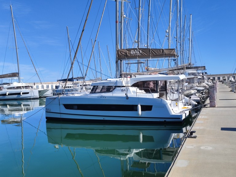 Yacht charter Nettuno cheap Bali Catspace Voile