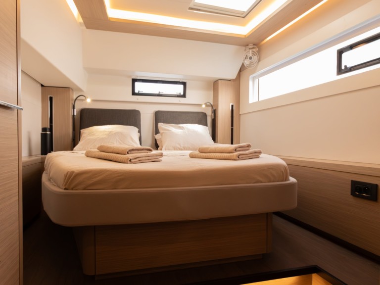 Catamaran rental with or without captain Lagoon Cugnana Verde