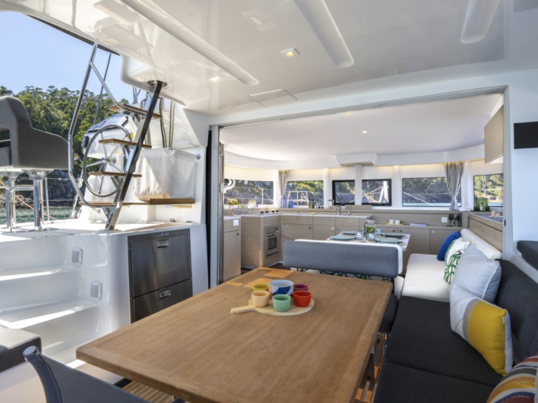 Bareboat Rental Catamaran Lagoon with a boat licence