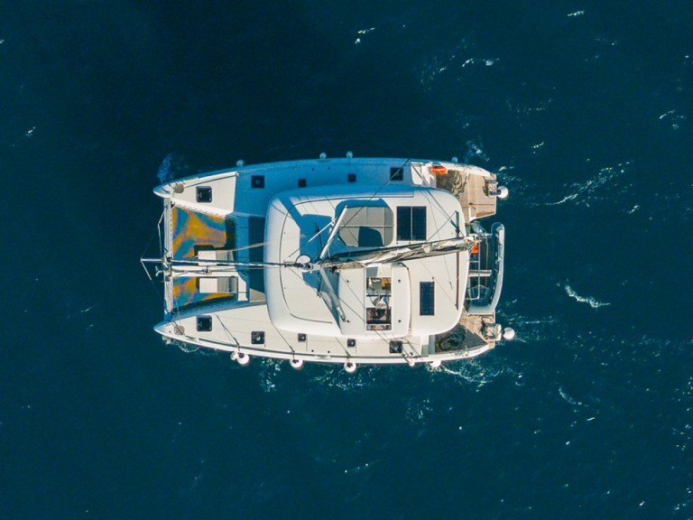 Lagoon Lagoon 42 in Portisco on SamBoat