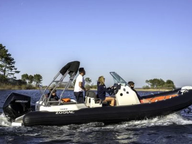Bareboat Rental RIB MEDLINE 6.8 - ALBATROS II with a boat licence