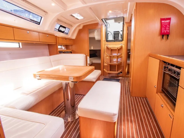 Rent a Bavaria Bavaria 41 Kiáto