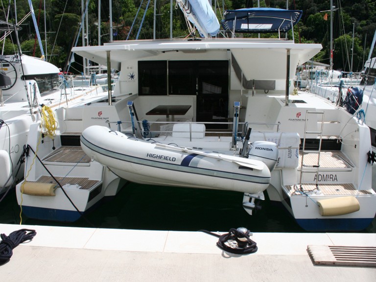 Boat rental Fountaine Pajot Lucia 40 in Seget Donji on Samboat