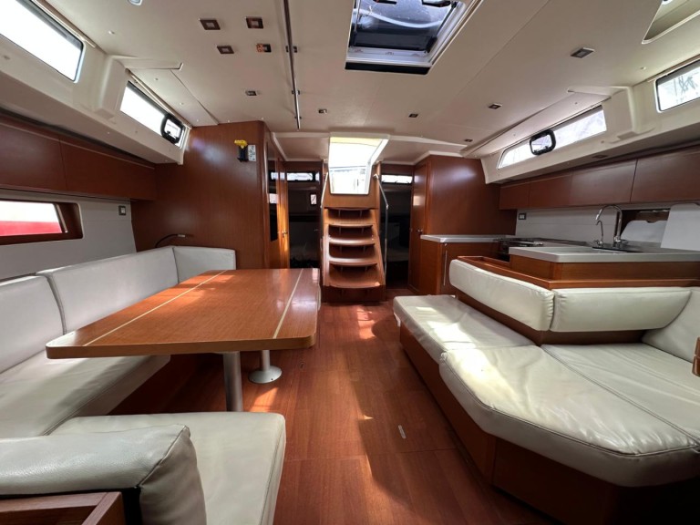 Yacht charter Alimos cheap Oceanis 51.1