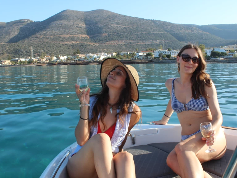 Compass Compass 150 CC in Stalida on SamBoat