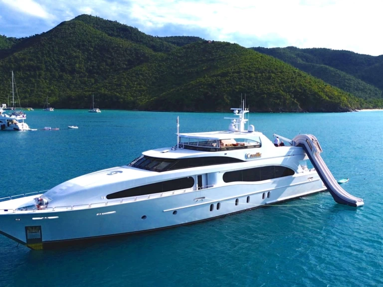 Yacht charter Bahamas cheap CAMILLE 