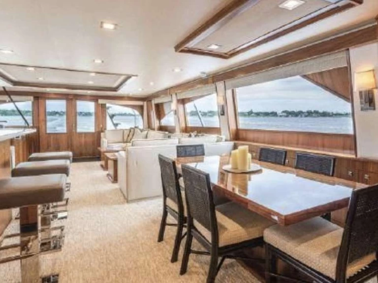 Luxury Yacht rental in Bahamas - Viking Yachts TOUCHE