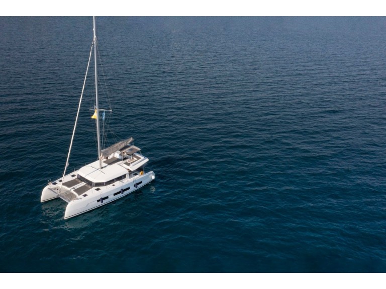 Catamaran for rent Alimos at the best price