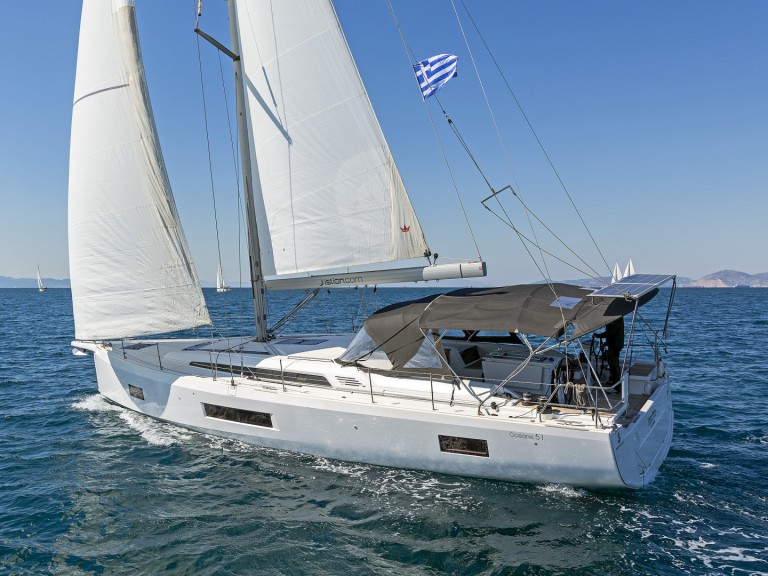 Rent a Bénéteau Oceanis 51.1 Alimos