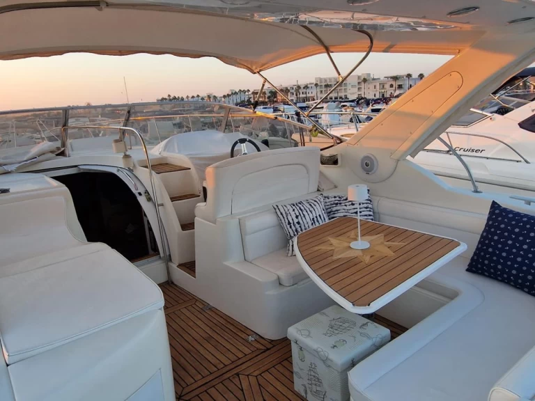 Motorboat for rent Porto Cesareo (Port) at the best price