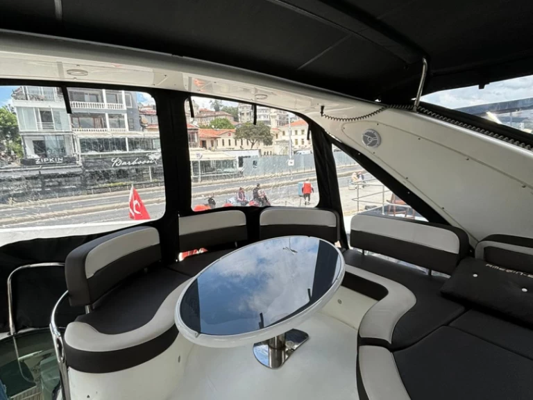 Bareboat Rental Luxury Yacht Custom Made with a boat licence