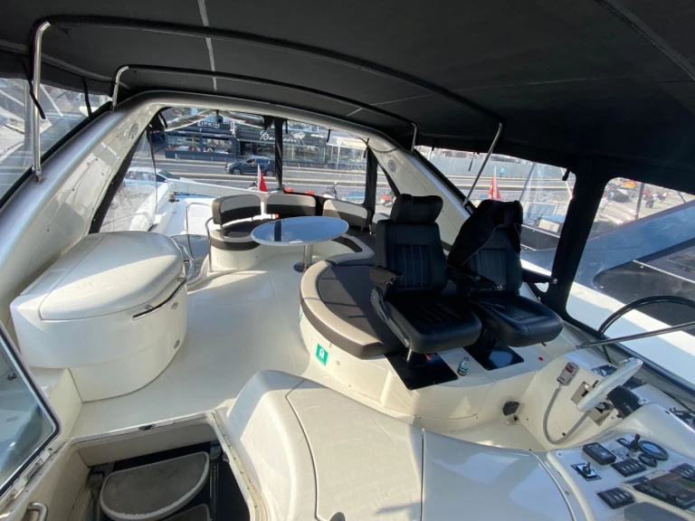 Luxury Yacht for rent Beşiktaş at the best price