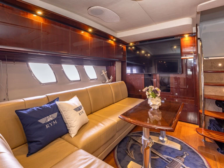 Sea Ray Sea Ray 540 Sundancer in Miami on SamBoat