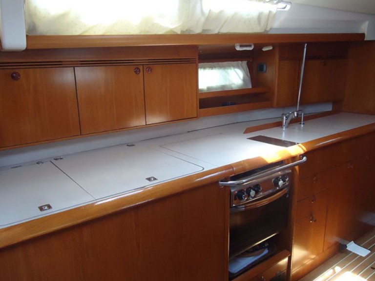 Boat rental Jeanneau Sun Odyssey 45 (webasto) in Cannigione on Samboat