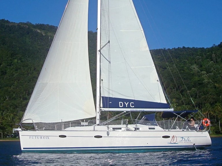 Sailboat rental with or without captain Delta Yachts Paraty