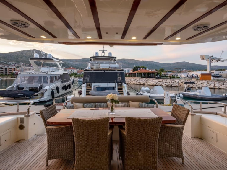 Boat rental Permare Group Amer 86 in Seget Donji on Samboat