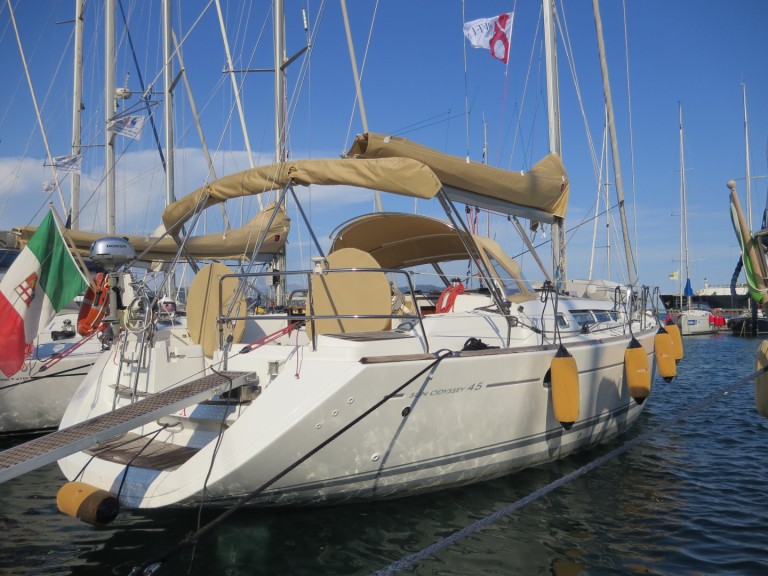 Yacht charter Cannigione cheap Sun Odyssey 45 (webasto)