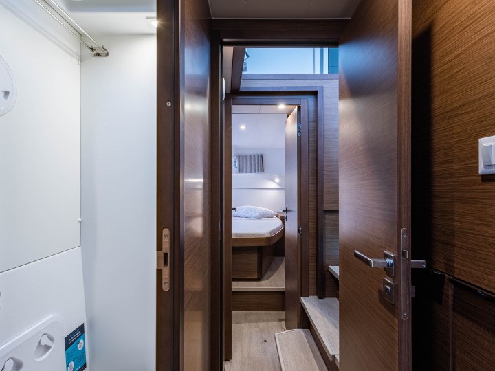 Bareboat Rental Catamaran Lagoon with a boat licence