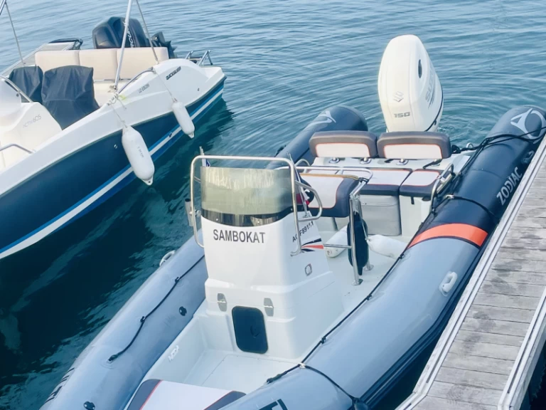 Boat rental Zodiac Pro Open 550 Ultimate in Arzon on Samboat