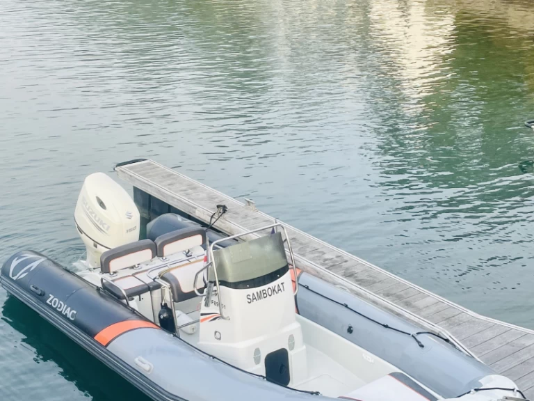 Bareboat Rental RIB Zodiac with a boat licence