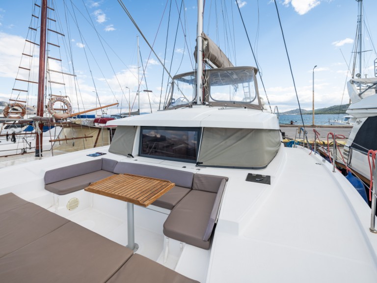 Catamaran rental in Néa Péramos - Bali Bali 4.1