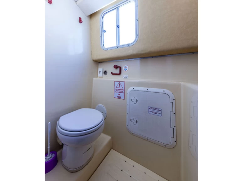 Yacht charter Montesquieu-Lauragais cheap Pénichette 1260 FR