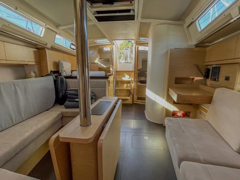 Sailboat rental in Bandol - 9 Hanse 388