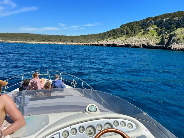 Boat rental Cranchi Atlantique 50 Fly in Gallipoli on Samboat