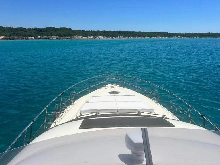 Luxury Yacht rental with or without captain Cranchi Gallipoli