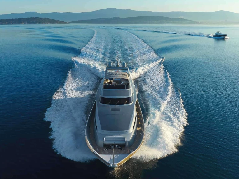 Luxury Yacht rental with or without captain Admiral - It Kaštel Gomilica