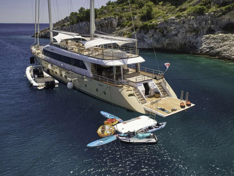 Boat rental  MARALLURE in Split on Samboat